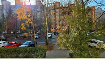 1 (až 1,5) izbový byt, Hemerkova ul, 36 m2, lodžia, upravený - 5