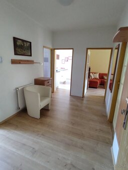 Prenajmem 2.izb.byt v Starom meste s garážou - 5