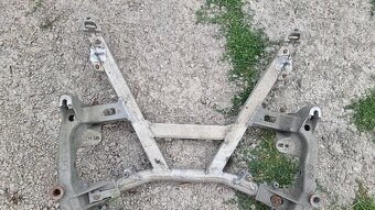 BMW E39 530I predná náprava - 5