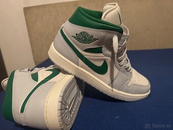 Air Jordan 1 Mid Pine Green. - 5
