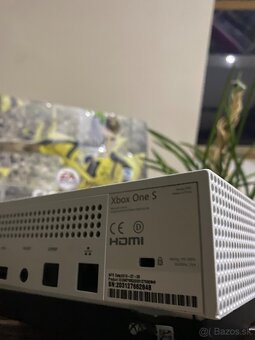 Xbox One S 500Gb - 5