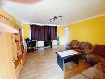 Predaj 5 izb. RD na peknom pozemku s výmerou 800 m2 - 5
