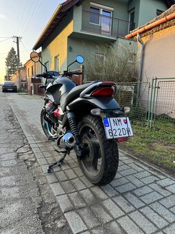 Moto Guzzi Breva 750 - 5