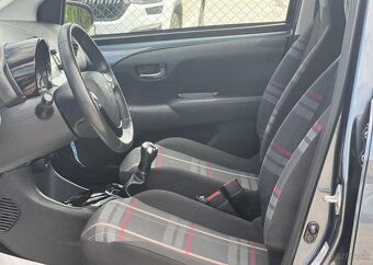 Peugeot 108 1.0i KLIMATIZACE TEMPOMAT ALU benzín manuál - 5