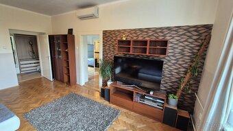 2,5 izbový byt Kmeťovo námestie- Staré Mesto -prenájom - 5