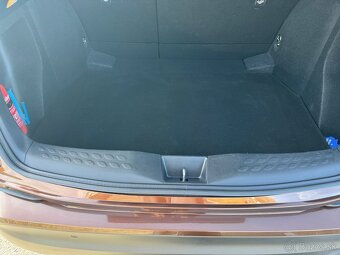 Toyota C-HR 1.8 Hybrid 174000 km - 5