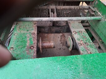 Rozmietacia píla - 5