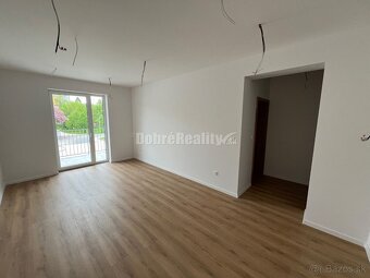 Ponukame na predaj nádherný 2 izbovy byt v novostavbe RIVERS - 5