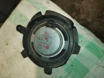 Predám autorádiá aj repro - 5