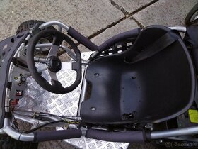 Akumulátorová buggy+ prilba - HECHT 54812 SILVER - 5