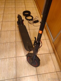 Xiaomi Mi Electric Scooter Pro 2 - 5