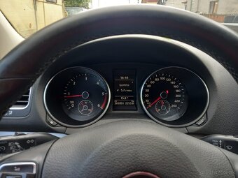 Volkswagen Golf 6 - 5