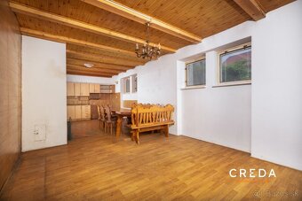 CREDA | predaj 2 - izb. rodinný dom s veľkým pozemkom, Never - 5