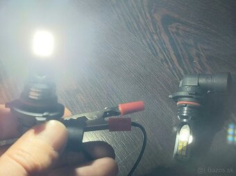 LED H8/ H11 / H16 studená biela - sada 2 ks - 5