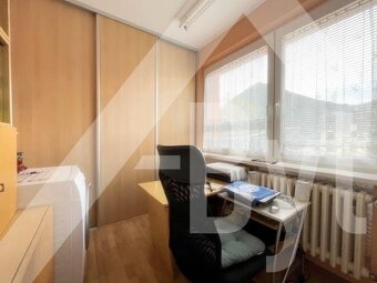 4- IZBOVÝ BYT - CENTRUM MESTA - PREDAJOM VOĽNÝ - 5