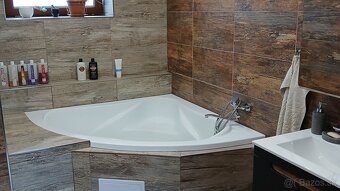 PREDAJ - 5 IZBOVÝ RODINNÝ DOM,BELUŠA, PÚCHOV, POZEMOK 726 m2 - 5