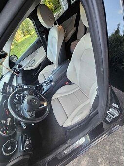 Mercedes-Benz C220 - 5