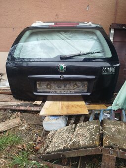 Predám zadné dvere škoda Octavia 1 - 5