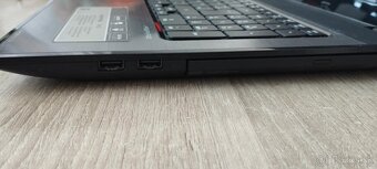 acer aspire 7741G - 5
