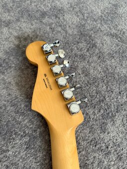 Predám upgradeovaný Fender Stratocaster - 5