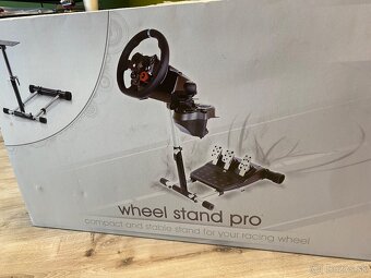 Logitech: volant, pedale a drziak - 5