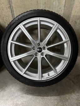 Zimná sada Audi RSQ8 , SQ8 , Q8 , RSQ7 5x112 R22 , 275/40/22 - 5