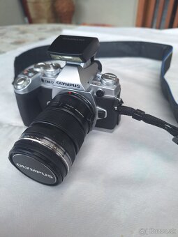 OLYMPUS OM-D E-M1 + príslušenstvo - 5