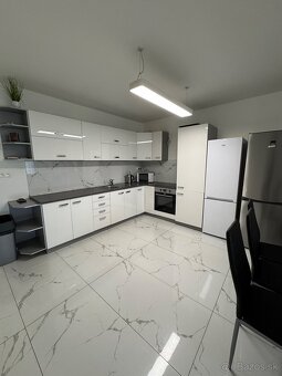 Moderný rodinný dom v Chorvátskom Grobe - 5