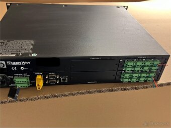 NETMAX N8000 SYSTEM CONTROLLER 100-240V 50-60Hz/90W - 5