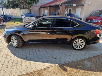 Škoda Superb III 2.0 TDi 150K Style M6 sedan (diesel) - 5