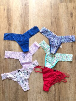 Victoria´s Secret nohavičky M - 5