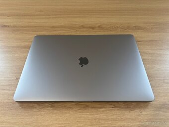 Apple MacBook Pro 16" 2019 - 5