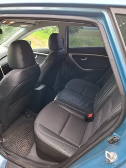 Hyundai i30 1.6i CRDI 94kw r.2013 - 5