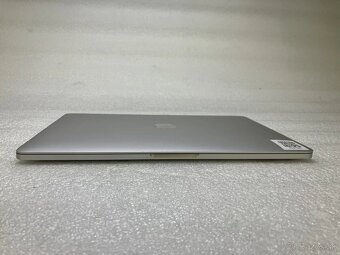 MacBook Pro 13" 2020 TouchBar / 8-core Apple M1, 512GB SSD - 5