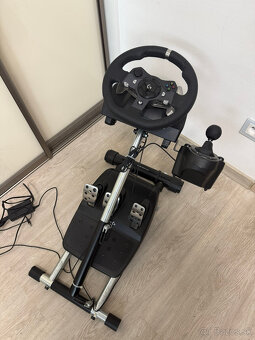Predám Logitech G920+logitech driving force shifter + stojan - 5