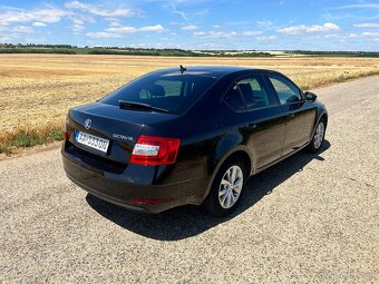 Škoda Octavia 2.0TDI 110Kw DSG - 5