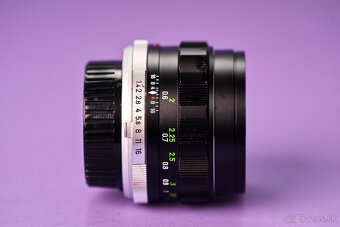 Minolta MC Rokkor-PF 58mm f/1.4 - 5