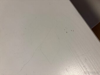 Stôl so stoličkami - 5