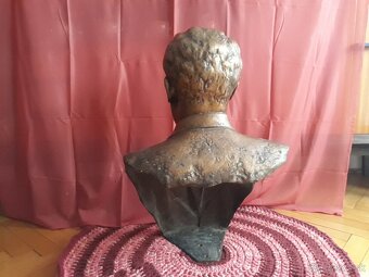 Busta "Klement Gottwald"...Viktor Dobrovolný 1949... - 5