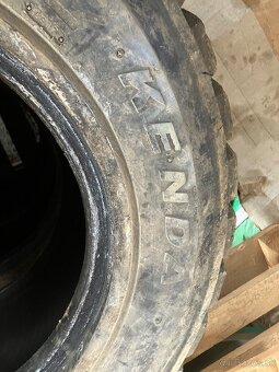 pneu locust kenda rock grip 12-16,5 - 5