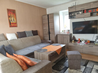 POLOSAMOTA STODOLA A POZEMOK 1080m2 PODKYLAVA -MYJAVA -VOĽNÁ - 5