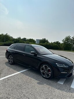 Škoda Octavia Combi 2.0 TDI RS 4x4 DSG - 5