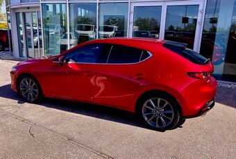Predám MAZDA 3 2,0i HB G122 Plus 6st.man. rv.2019, SR - 5