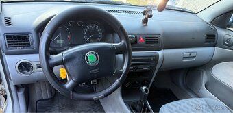 Škoda Octavia - 5