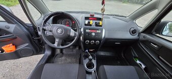 Suzuki SX4 sedan - 5