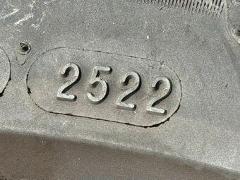 225/45 R17 - 5