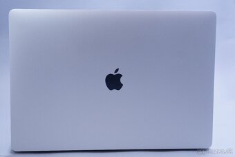 ZÁRUKA/Macbook Pro 16" TB CTO/I9 2.4GHZ/32GB RAM/512GB SSD/ - 5