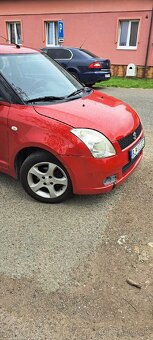 Suzukk swift 1.3 benzín 68 kW ,160 000 km - 5