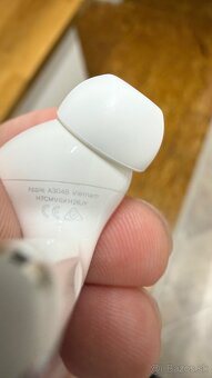 Apple AirPods Pro 2 - v záruke, top stav - 5