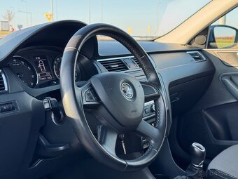 Skoda Rapid 1.2 TSI benzín - 5